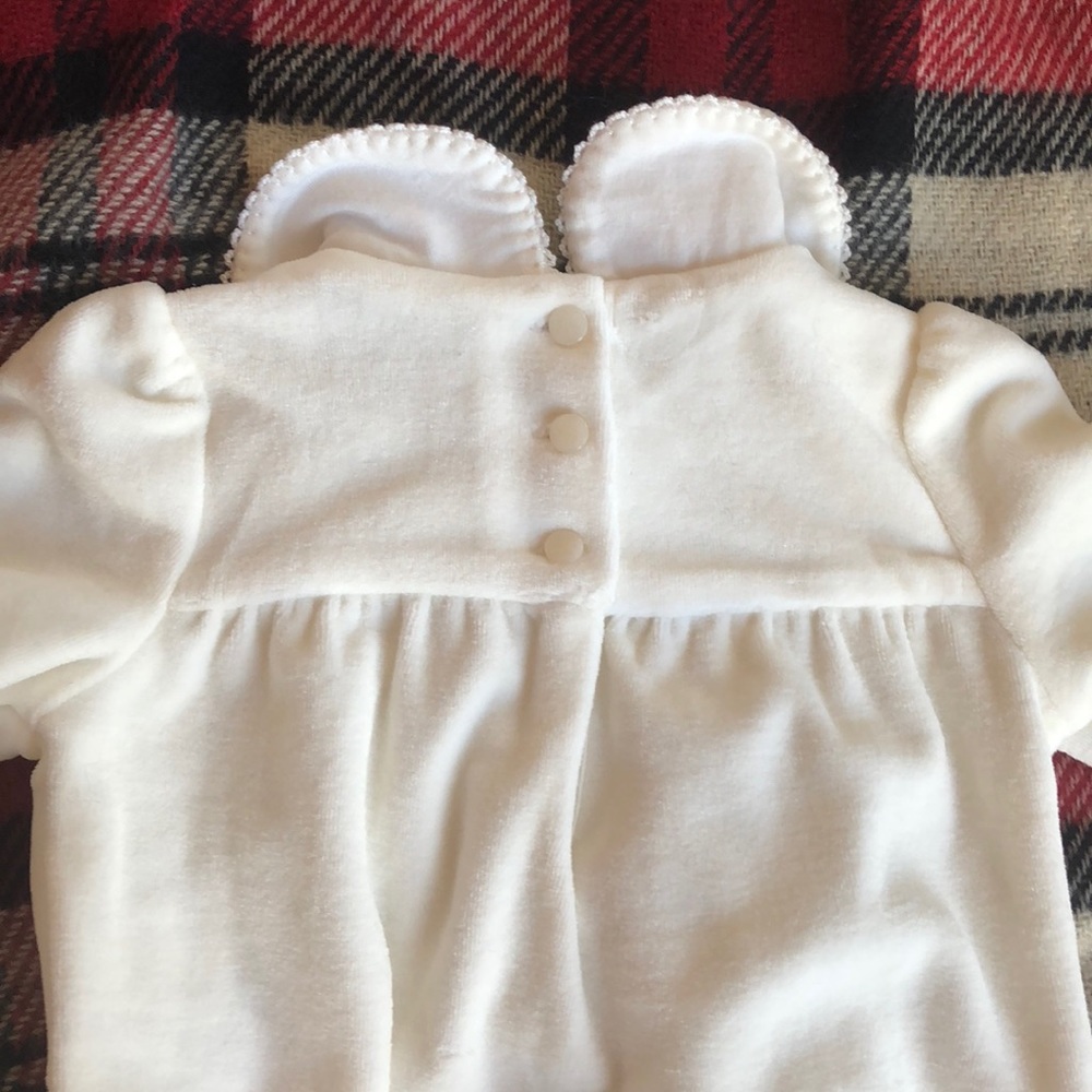 Ralph Lauren Holiday Velour Onesie Girls NWT Size 6 months - Picture 4 of 6